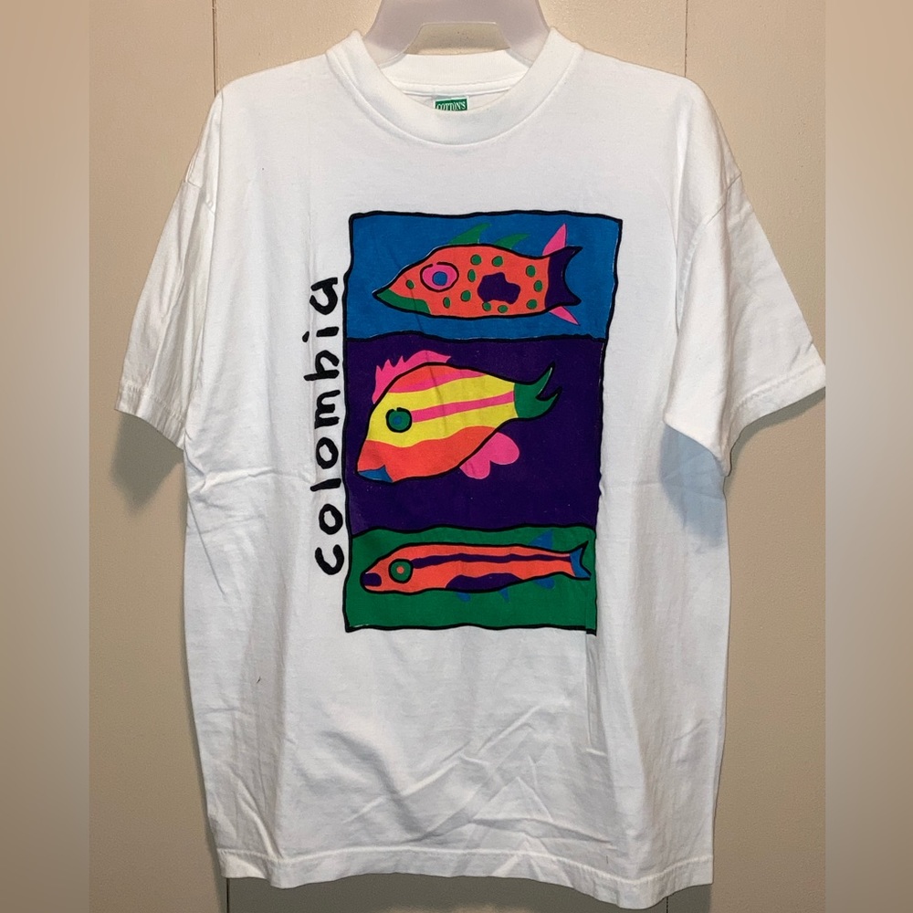 EUC Souvenir White Cotton T-SHIRT w/ Bold FISH DESIGN from COLUMBIA ,Adult SZ L